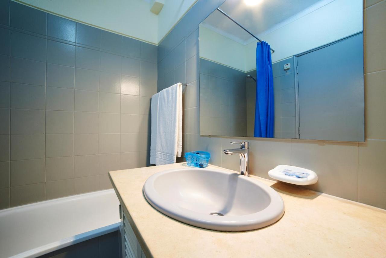 One-Bedroom Apartment up to 12 years old