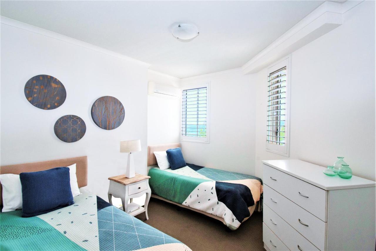 Three-Bedroom Apartment Ocean View