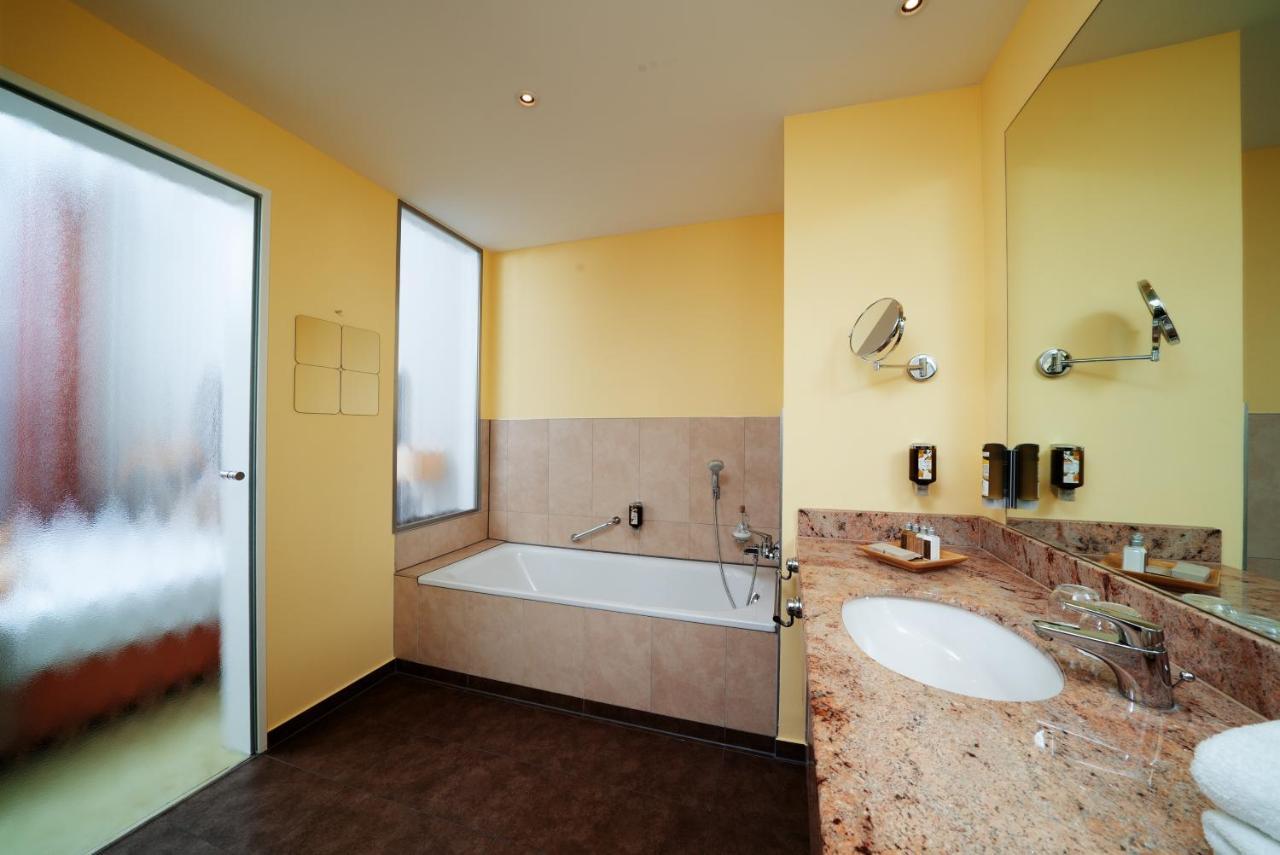 Comfort Double Room with Lake View