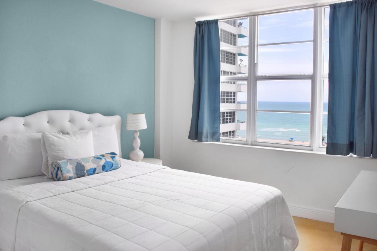 Suíte Deluxe de 2 Quartos com Vista Oceano, 2 Banheiros e Cozinha