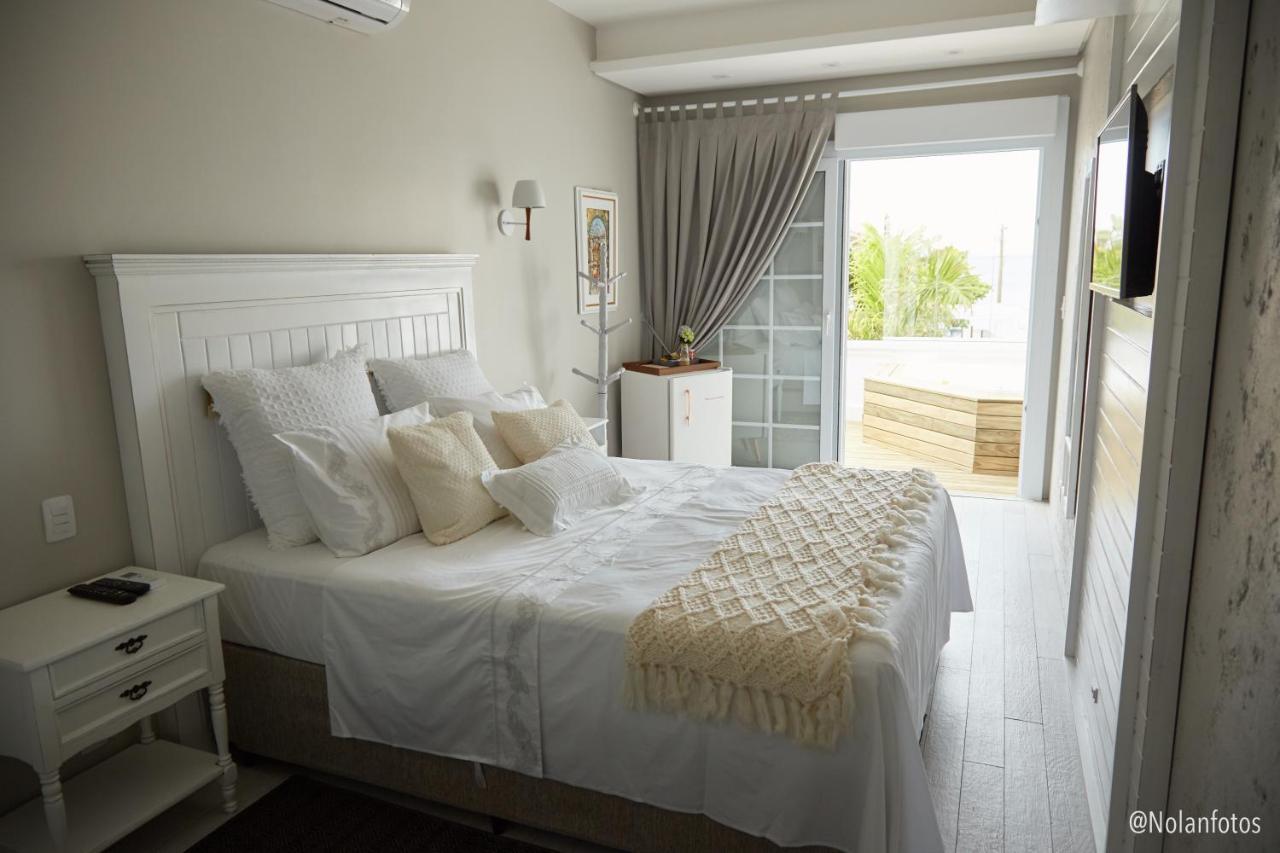 Quarto Triplo Deluxe com Vista do Mar