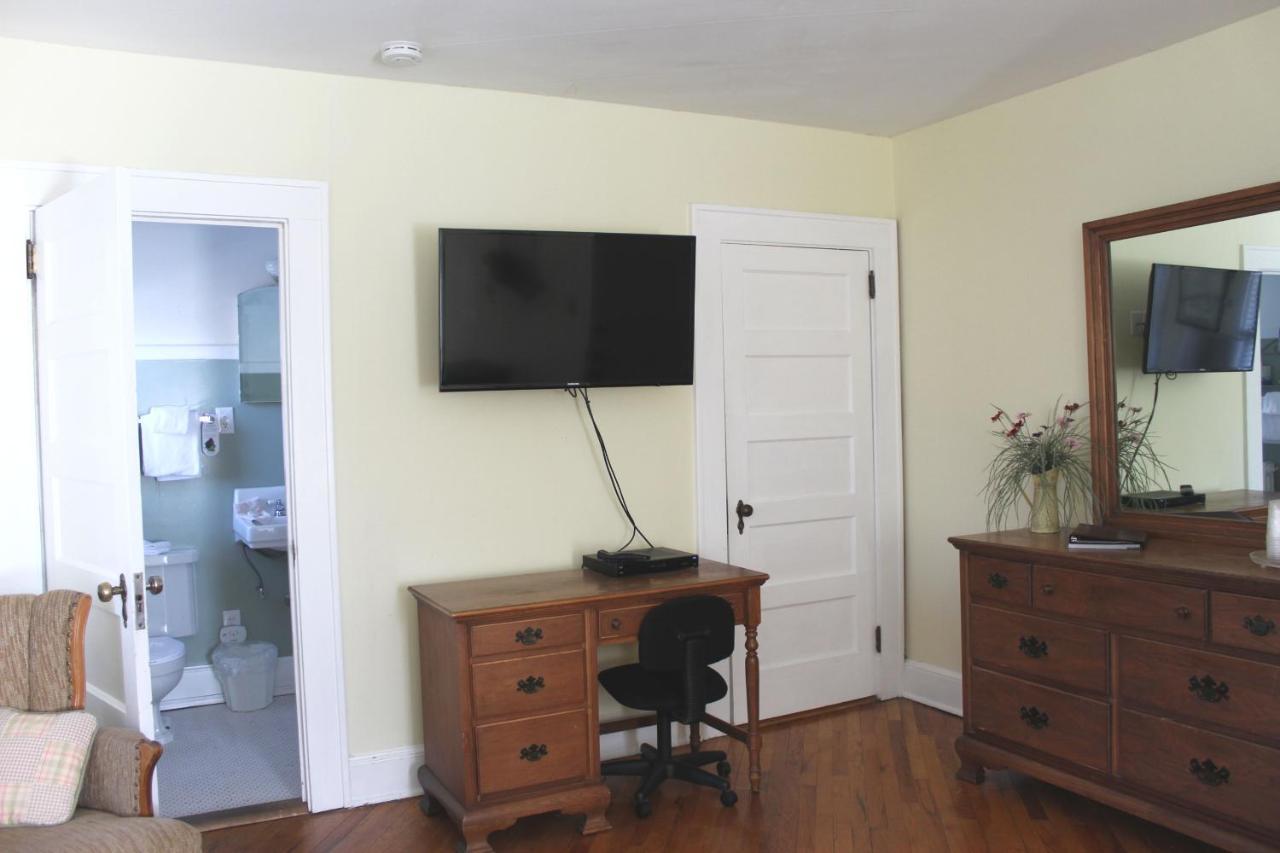 Quadruple Room Garden View