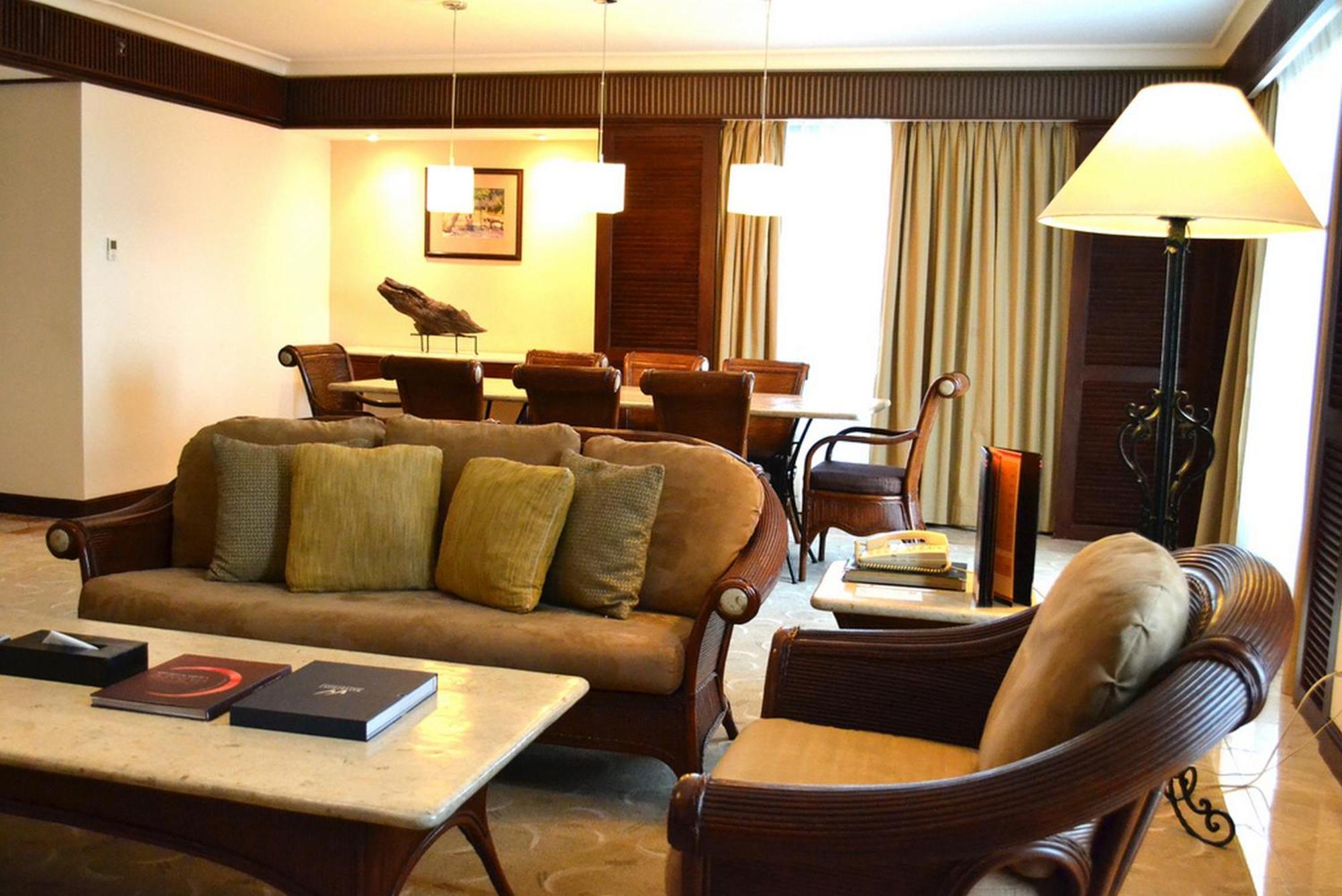Executive Suite