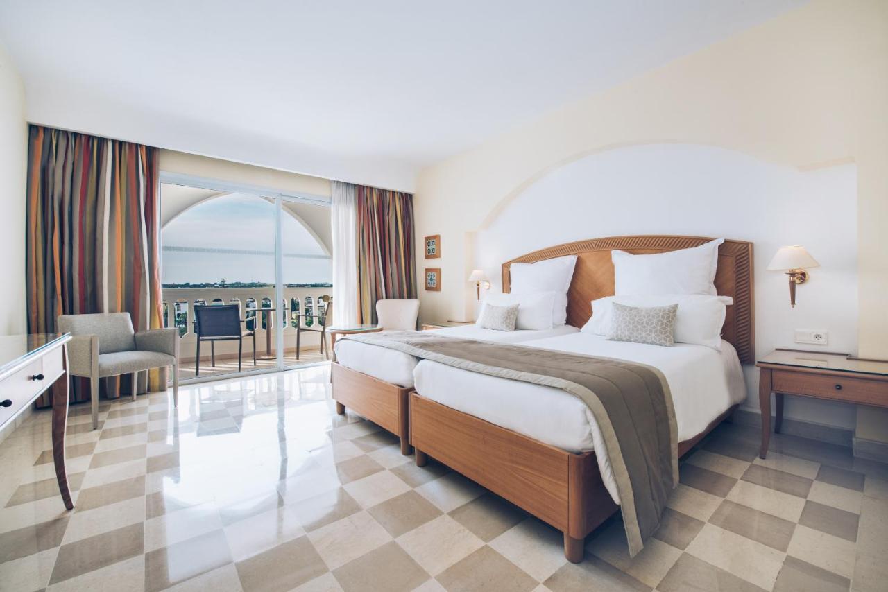 Double Side Sea View,1287978733:JPEG