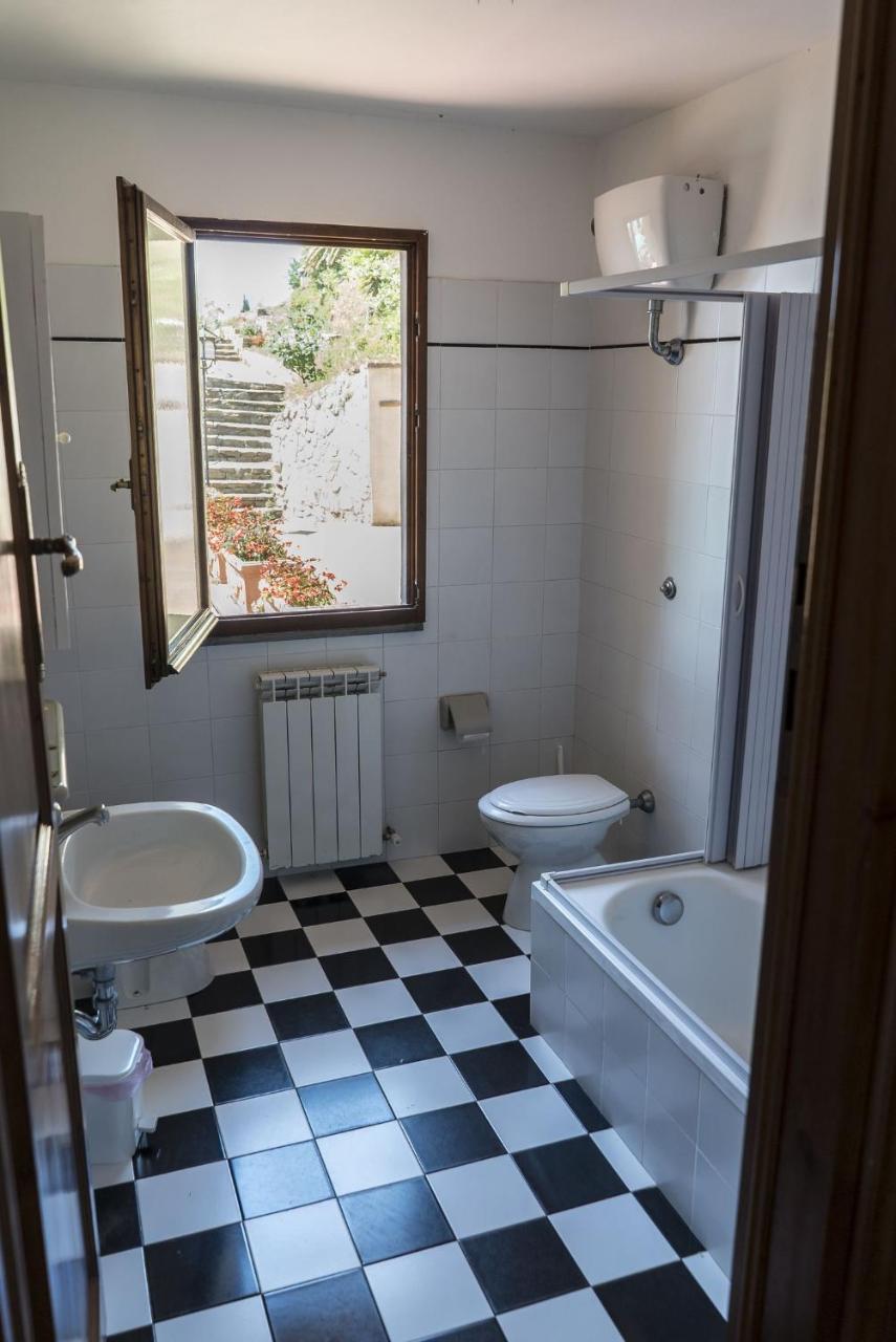 Appartamento con Vista Giardino