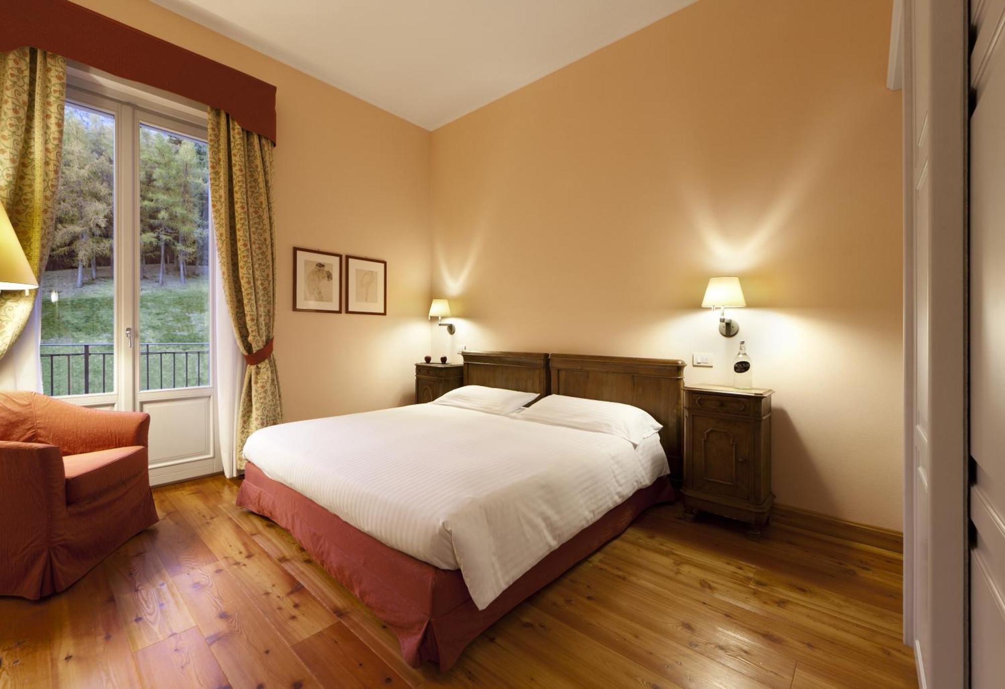 Comfort Double or Twin Room with Balcony and Spa Access