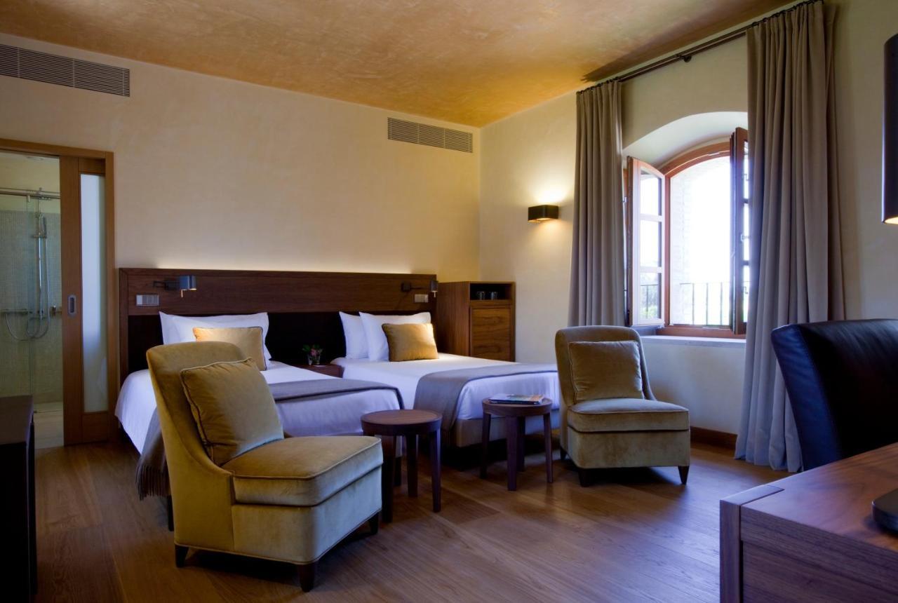 Quarto Superior com 2 Camas de Solteiro e Acesso ao Spa