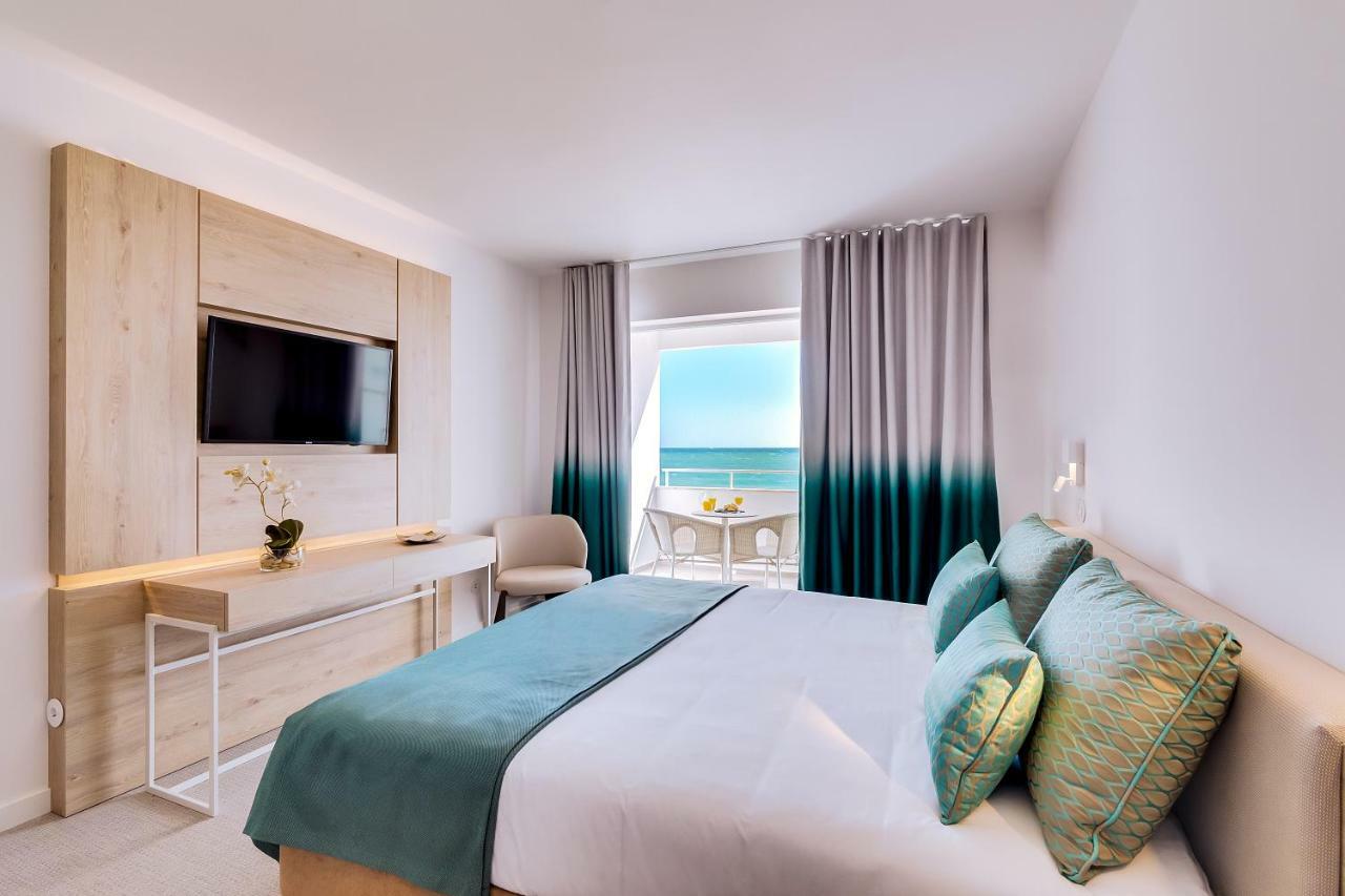Single Room Balcony Sea View,1274449921:JPEG