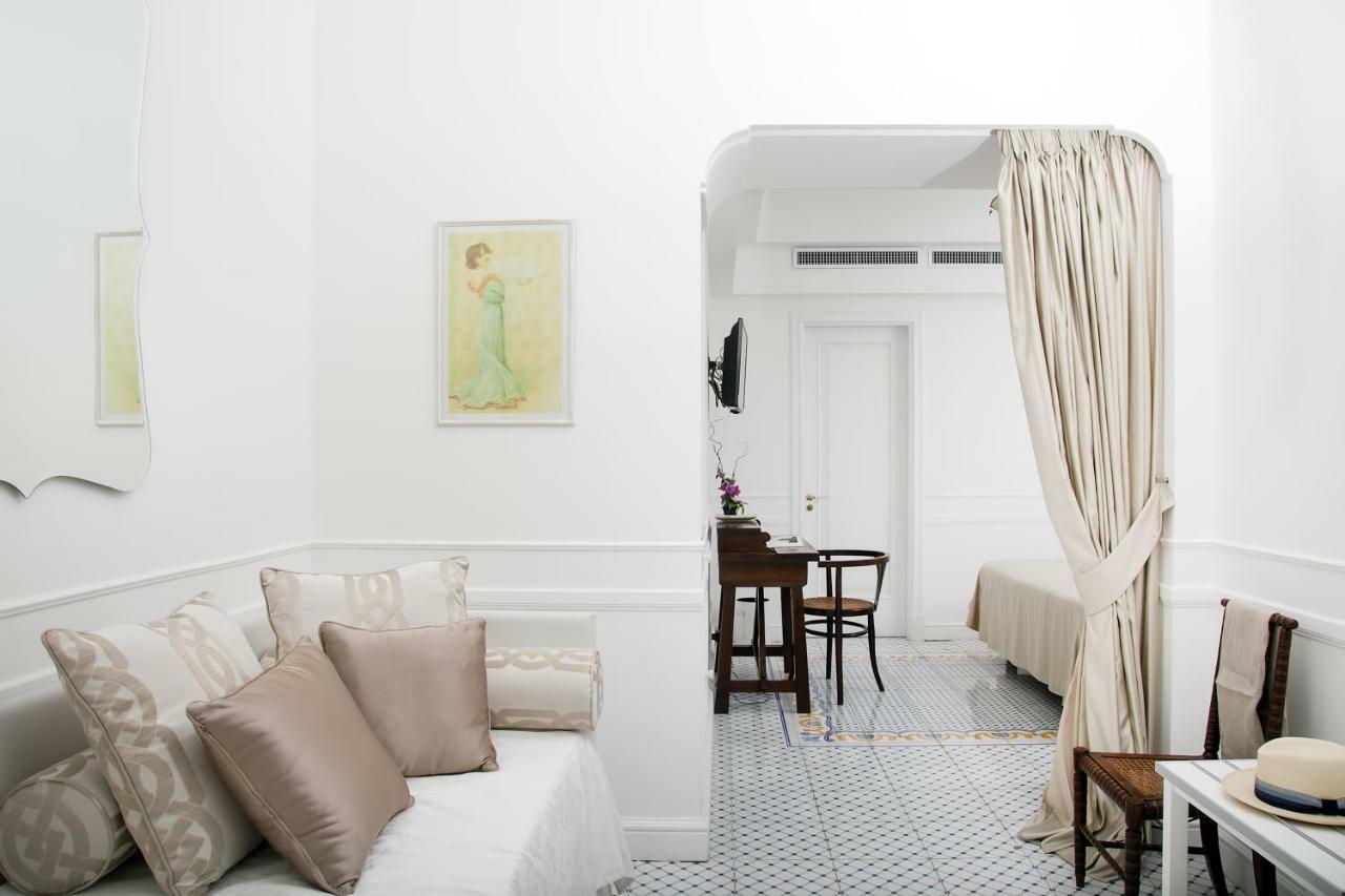 Deluxe Double or Twin Room Garden View