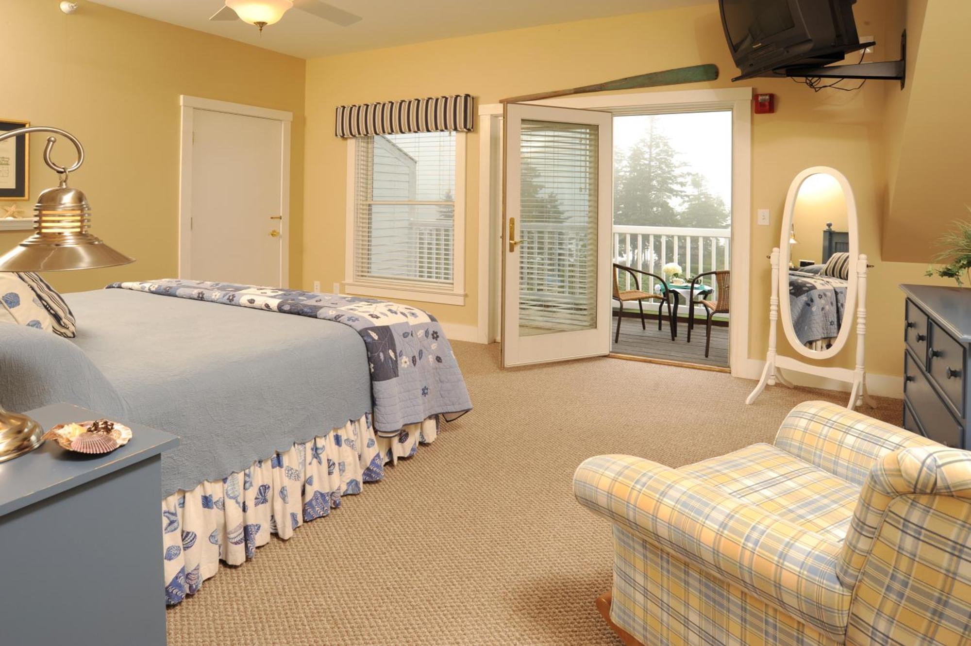 Junior Suite with Ocean View
