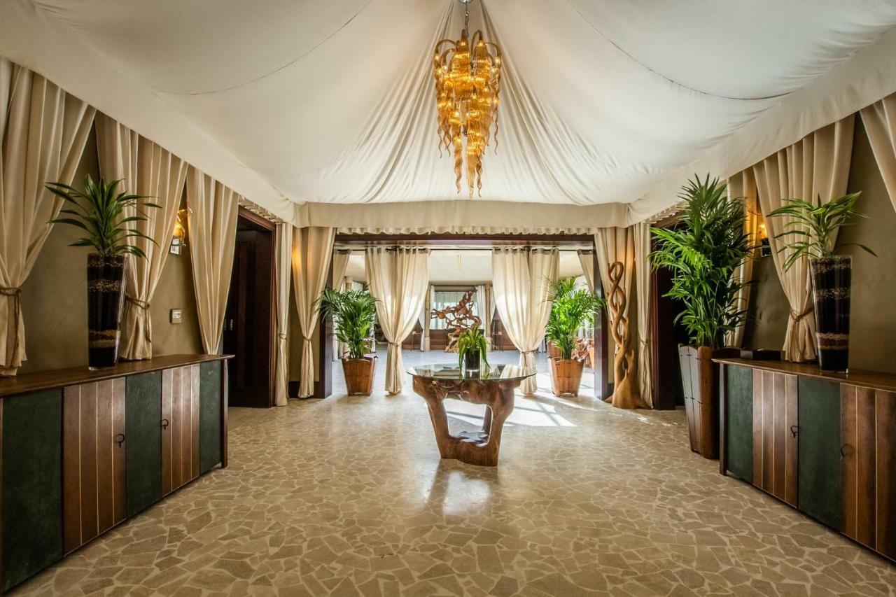 Villa Oryx d'Arabie Royale avec Piscine