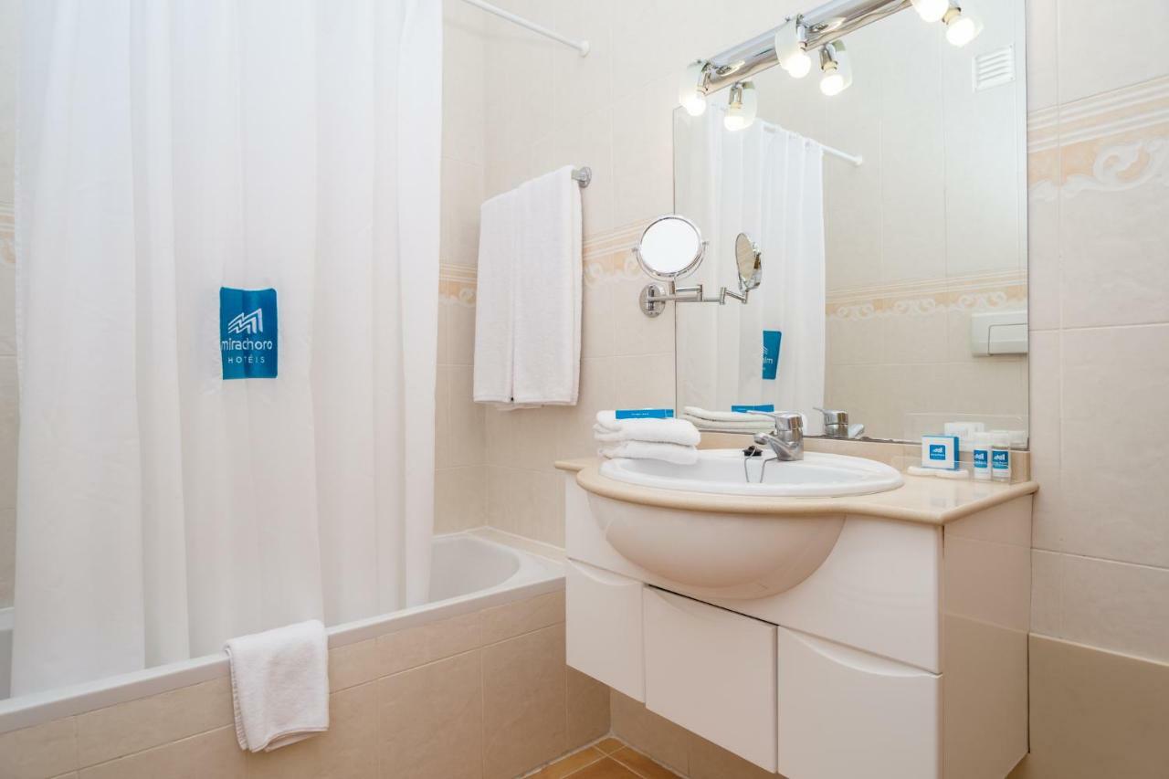 Double or Twin Room Balcony