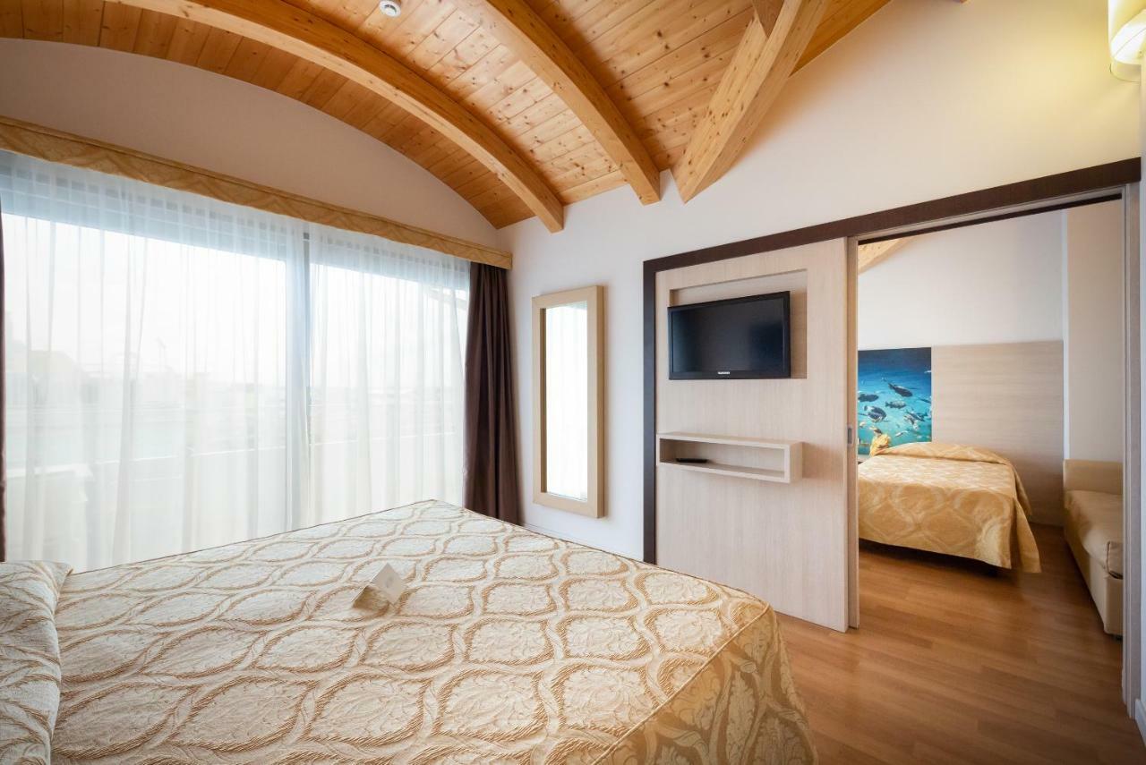 Superior Family Room