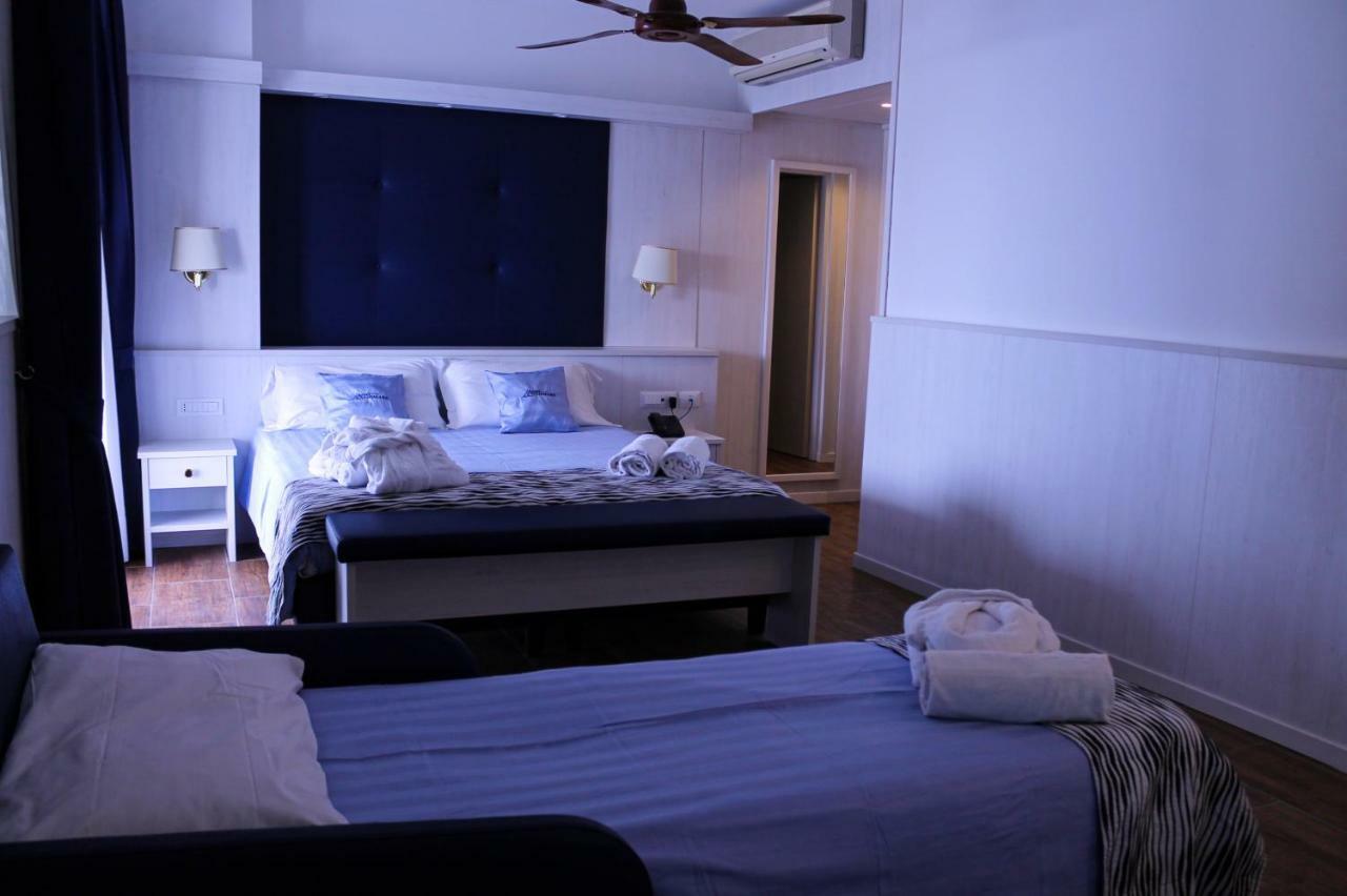 Superior Quadruple Room,805859595:JPEG