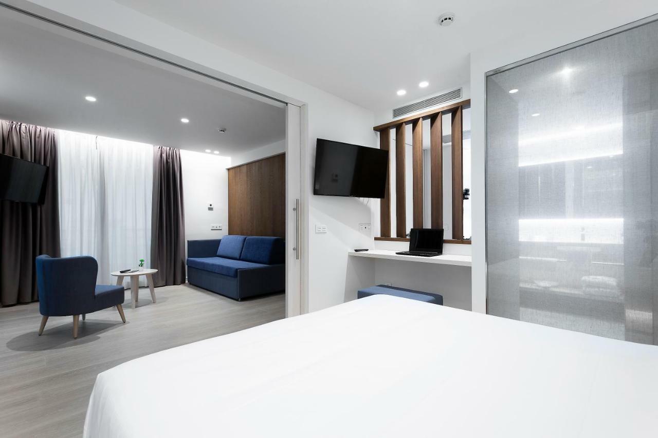 Junior Suite met Uitzicht op Zee (2 volwassenen + 2 kinderen)