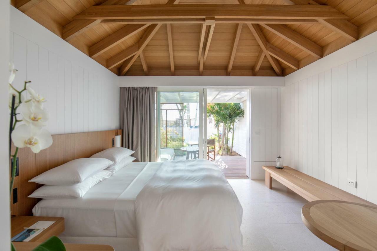 Bungalow Pool View