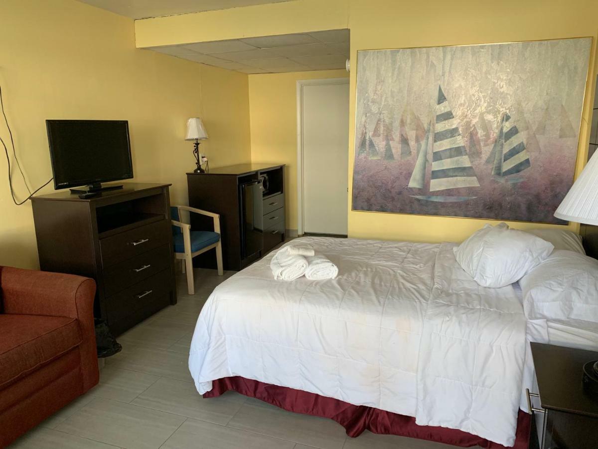 Chambre Double Deluxe (2 Adultes + 1 Enfant)