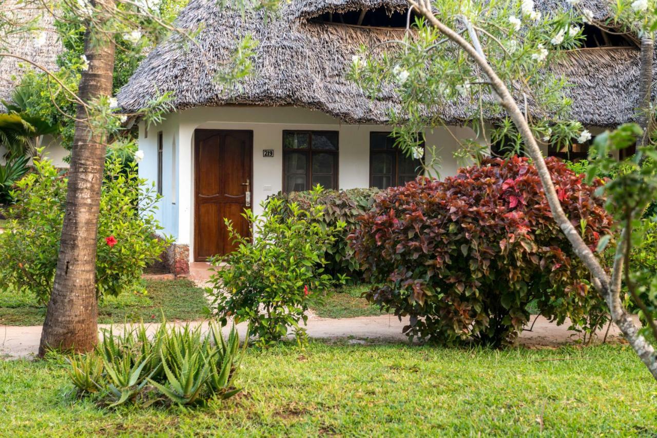 Garden Room,818326565:JPEG