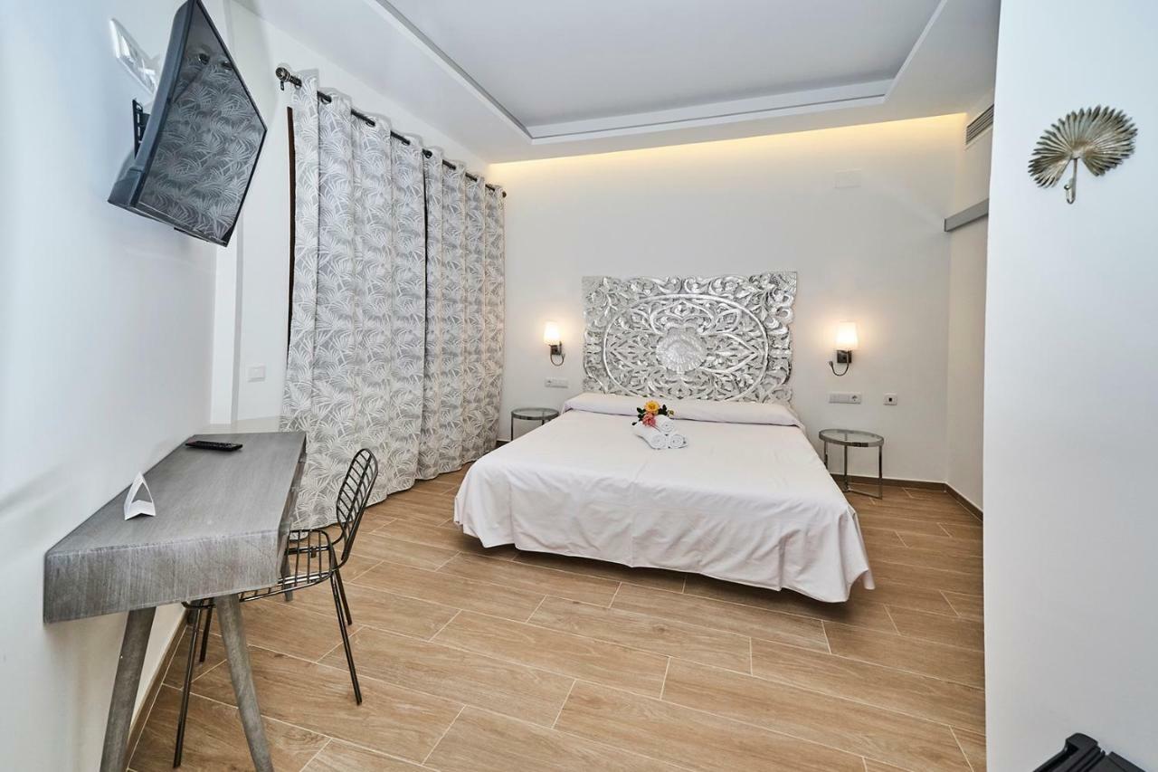 Double or Twin Room Pool View