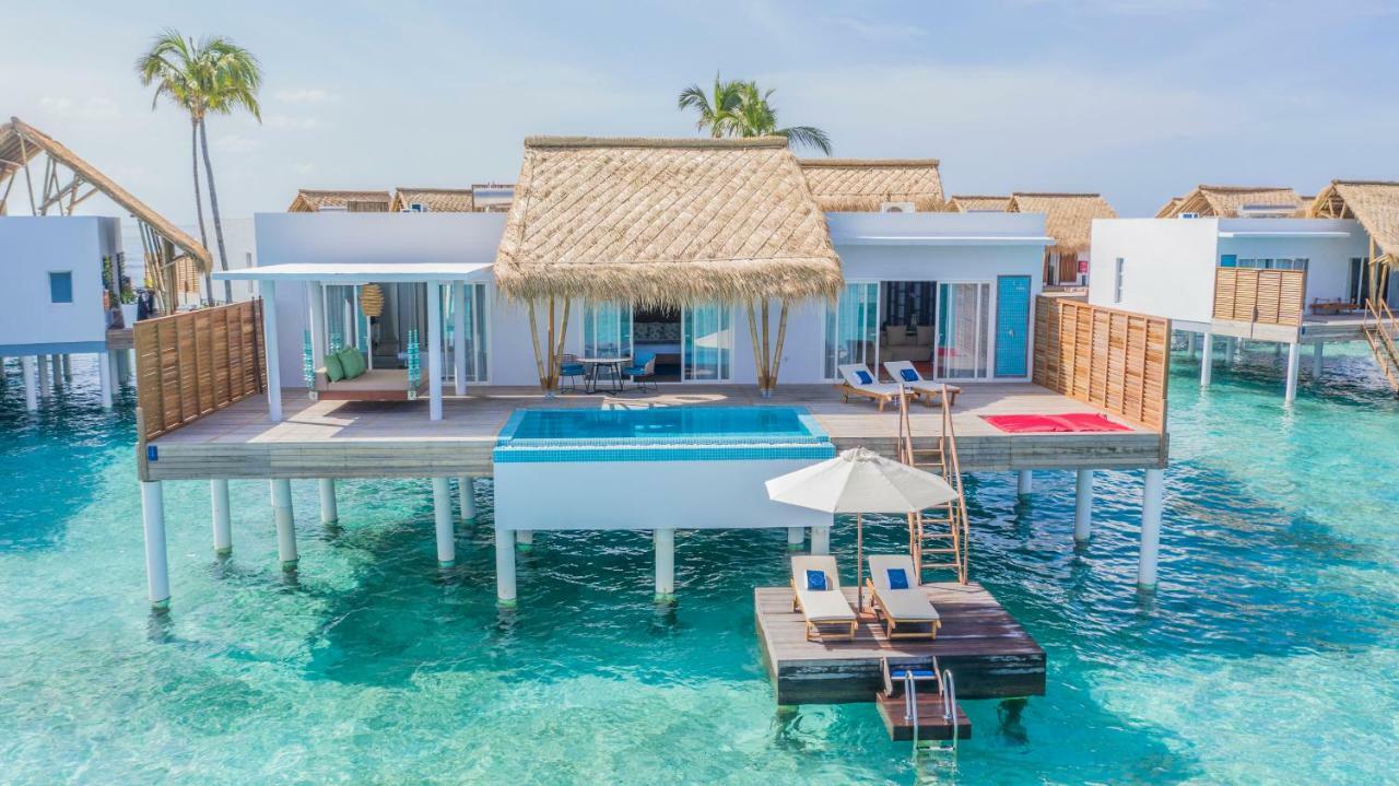 Superior Water Villa Pool