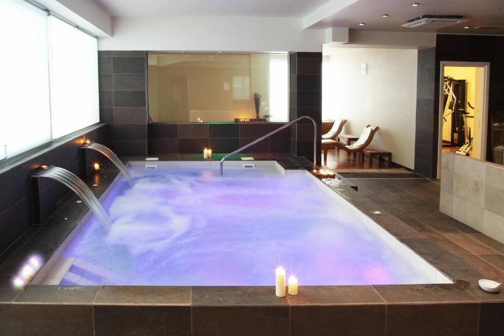 Superior Double or Twin Room Spa Access,418410675:JPEG