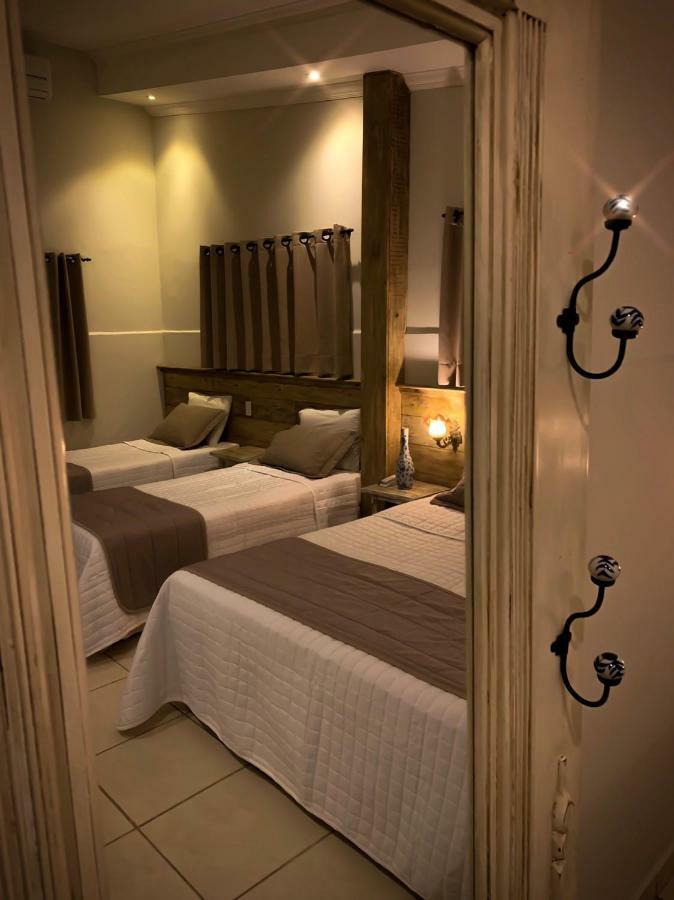 Quarto Standard com Cama de Casal ou 2 de Solteiro