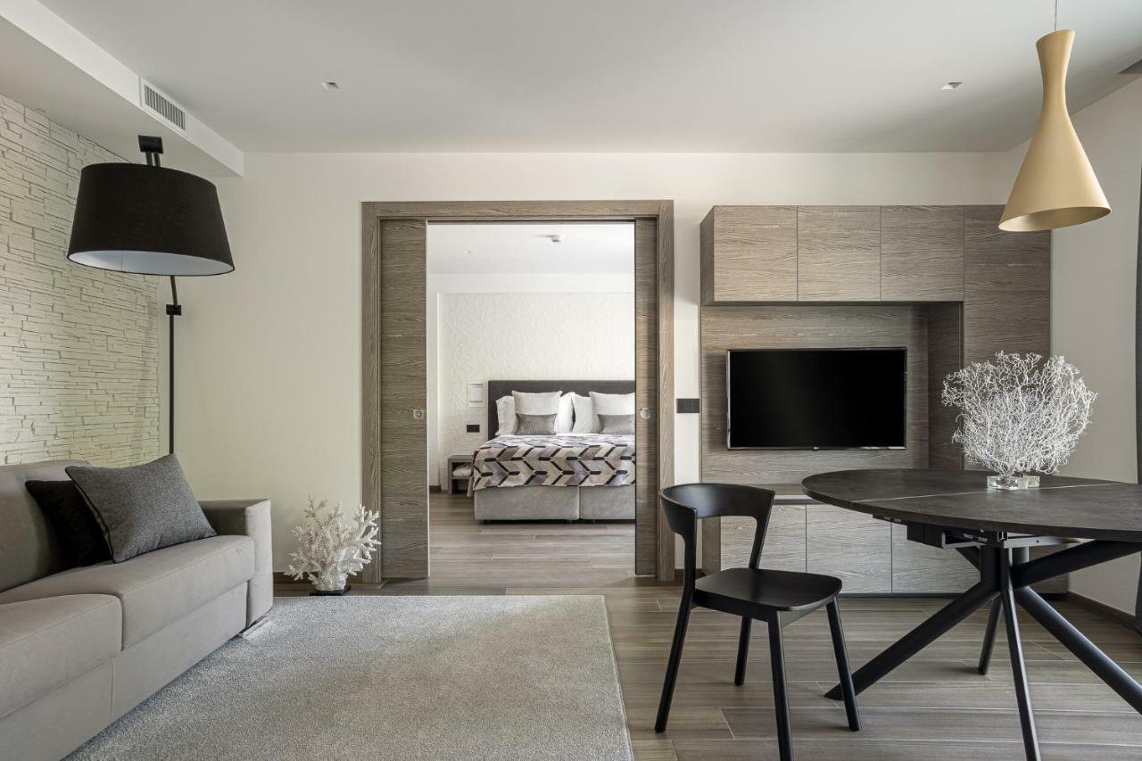 Annex Superior Suite Adults Only