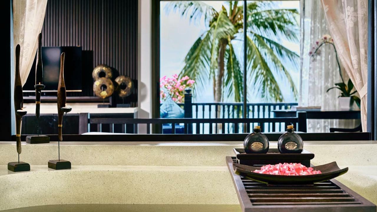 Luxury Beach Front Pool Suite