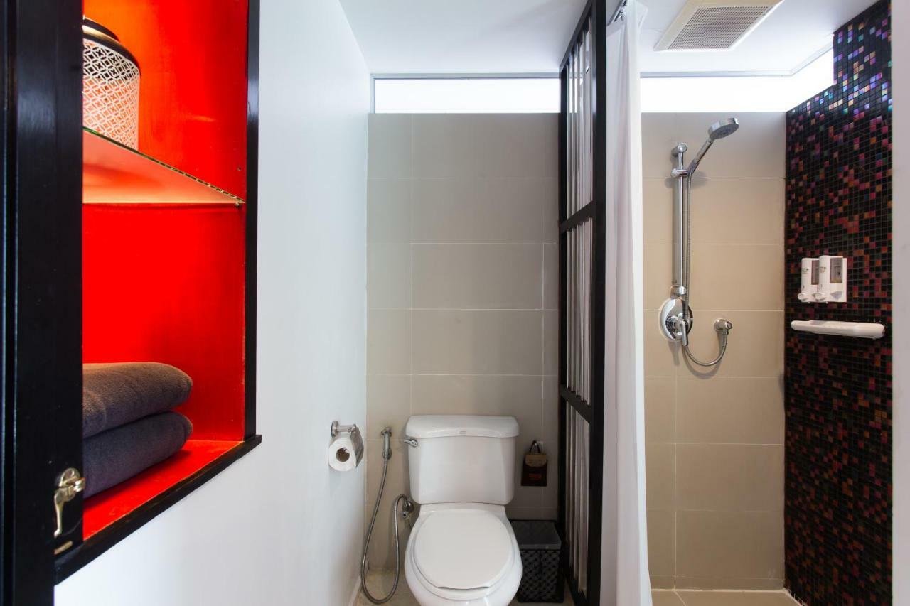 Superior Doppel-/Zweibettzimmer mit Poolblick