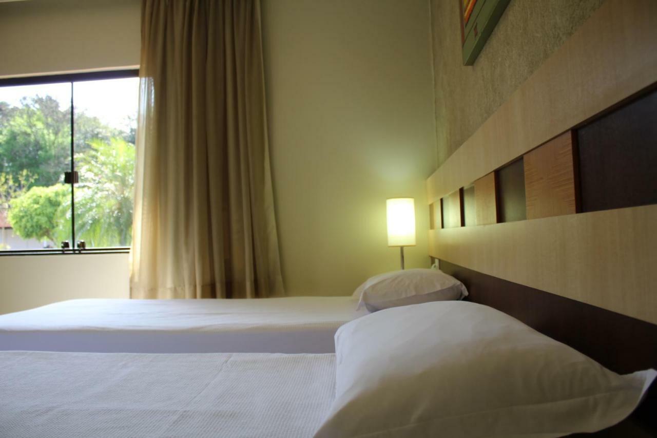 Quarto Duplo com Vista do Jardim