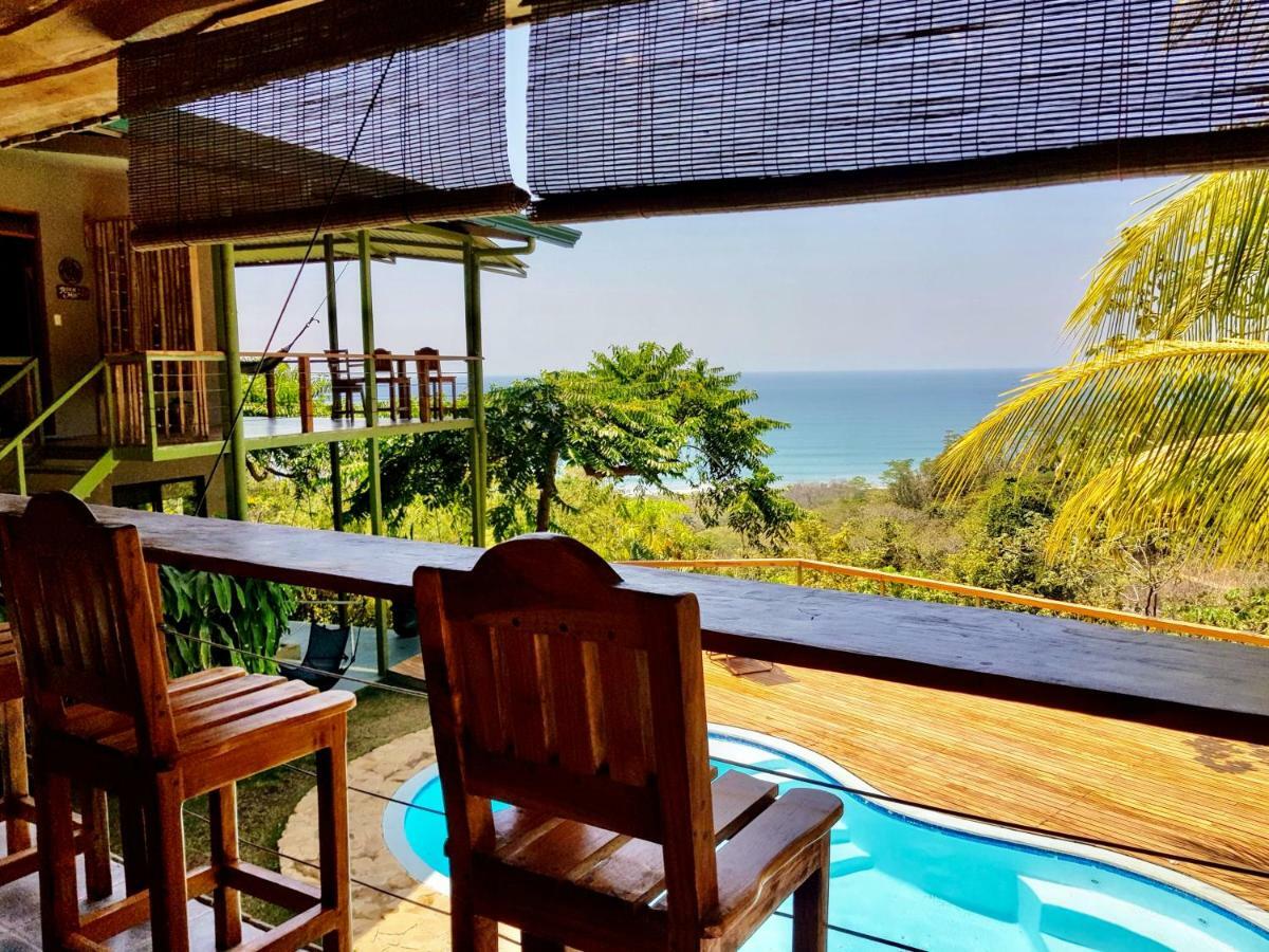 Studio Apartment with Sea View