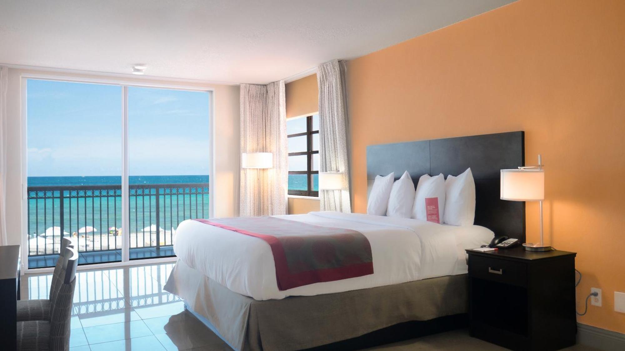 Acomodação com Cama King-size e Vista do Mar - Não Fumantes