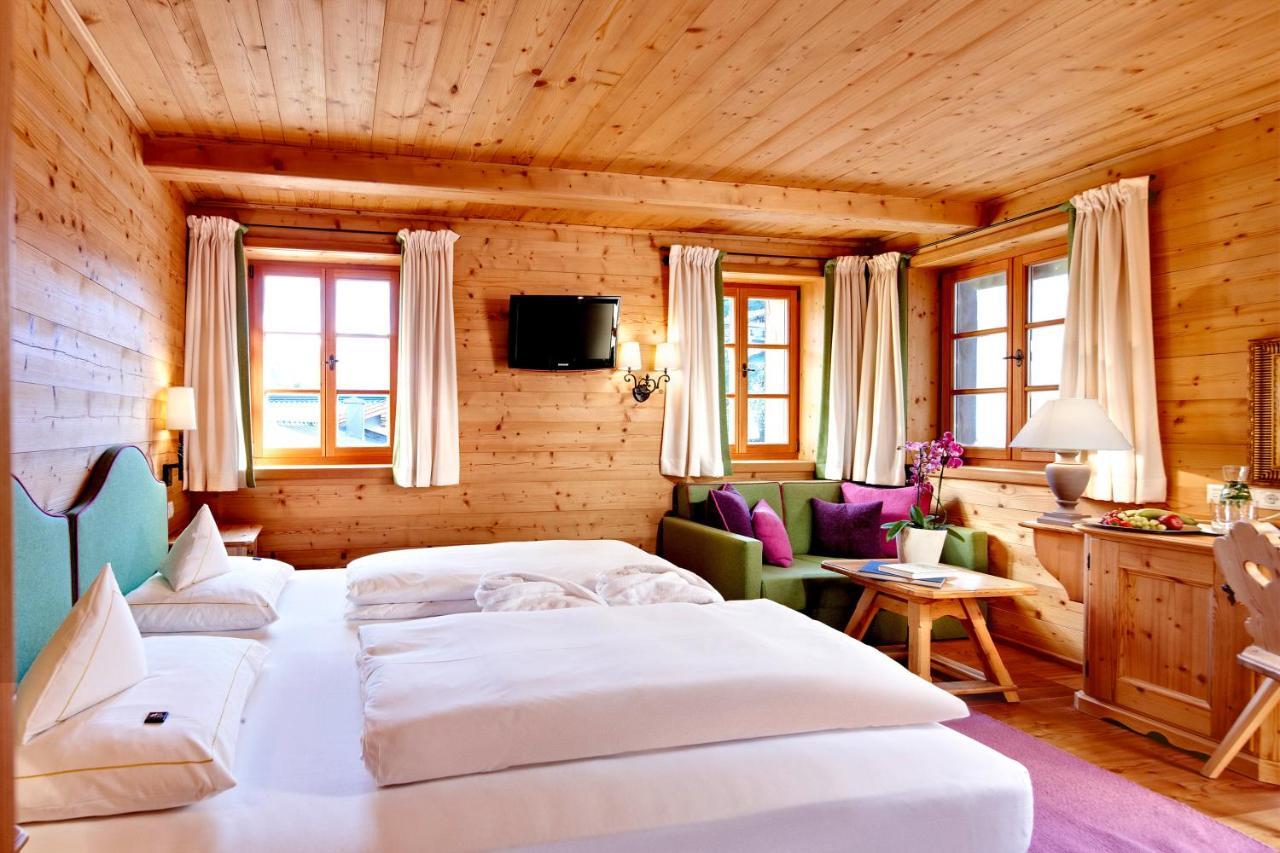 Double Room Mountain View