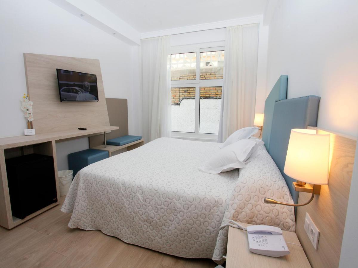 Chambre Double Économique (2 Adultes)