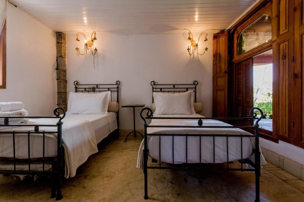 Quarto Deluxe com 2 Camas de Solteiro