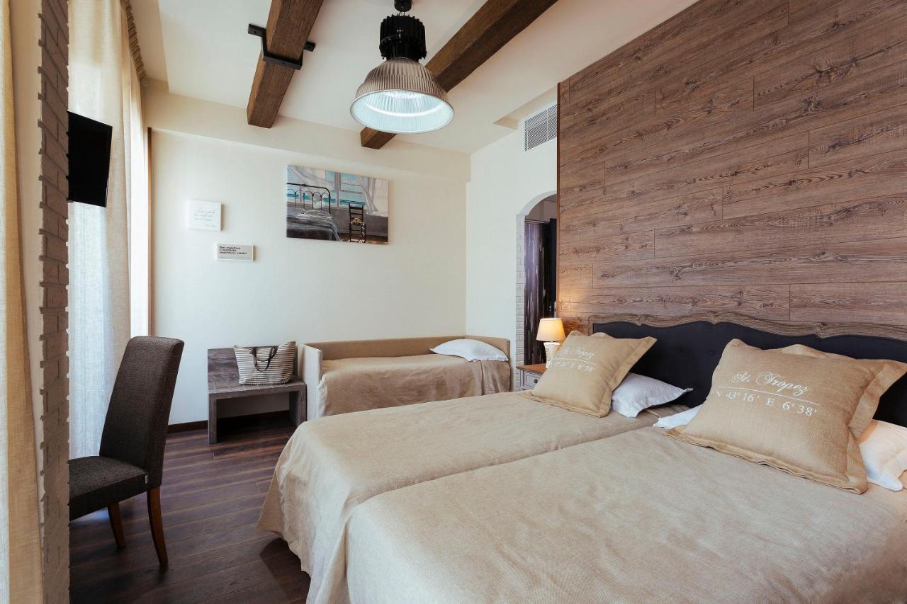 Deluxe Room Balcony Sea View