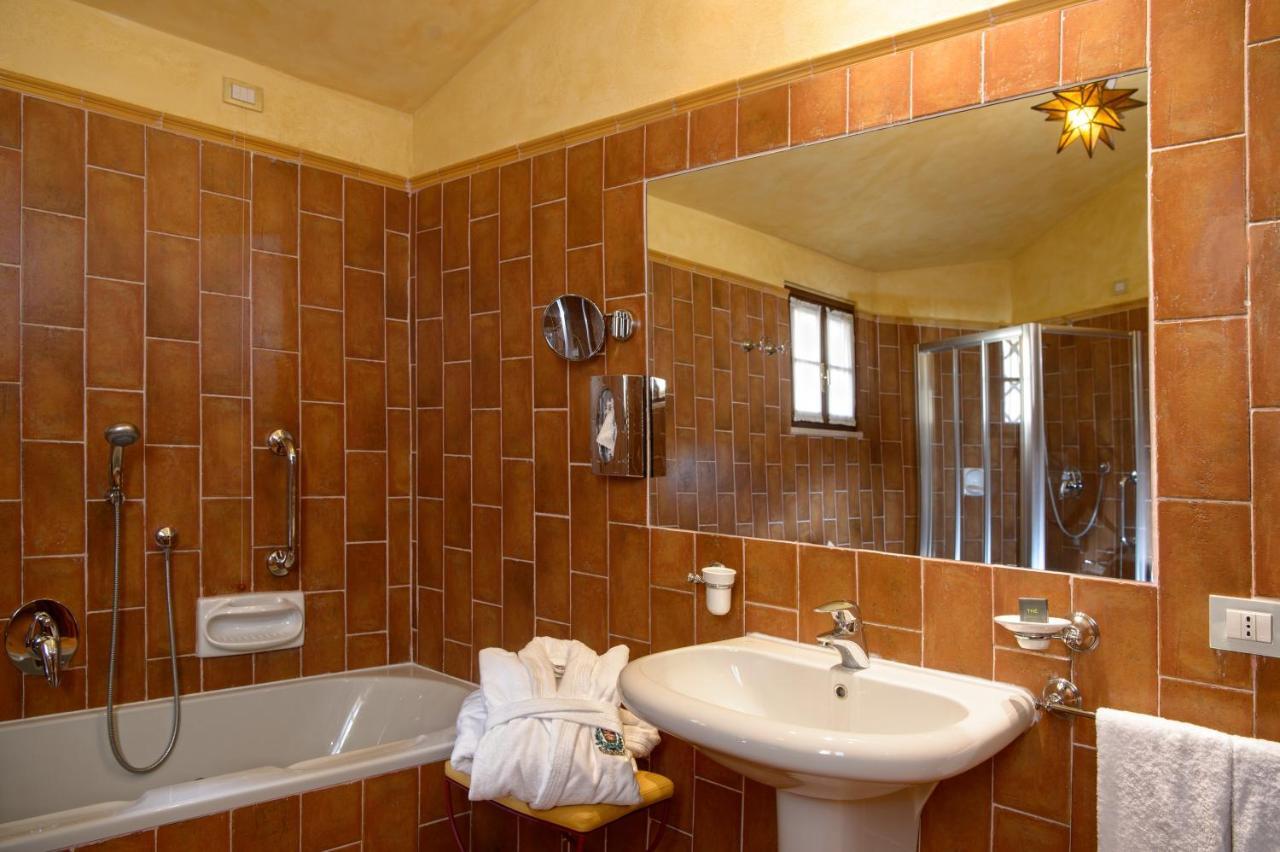 Camera Queen Deluxe Prestige con Vista - Borgo Bagnaia