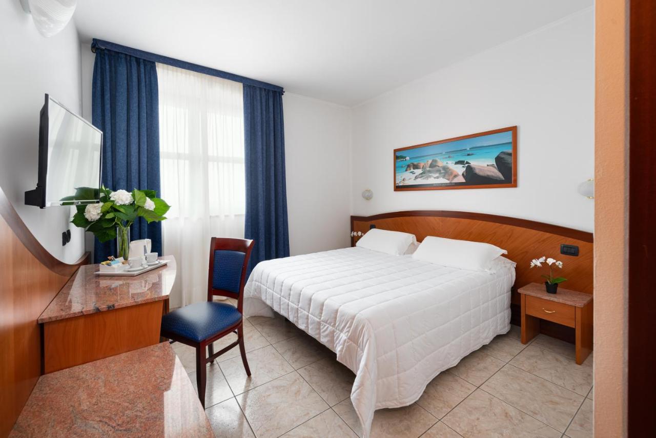 Double Room,1703547543:JPEG