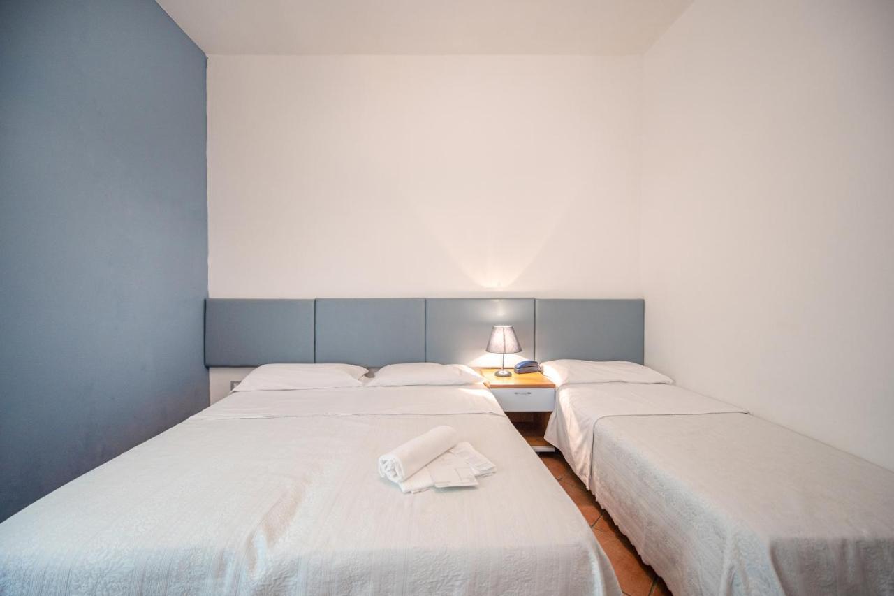 Basic Triple Room