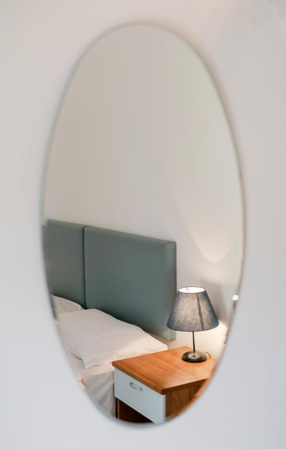 Basic Triple Room