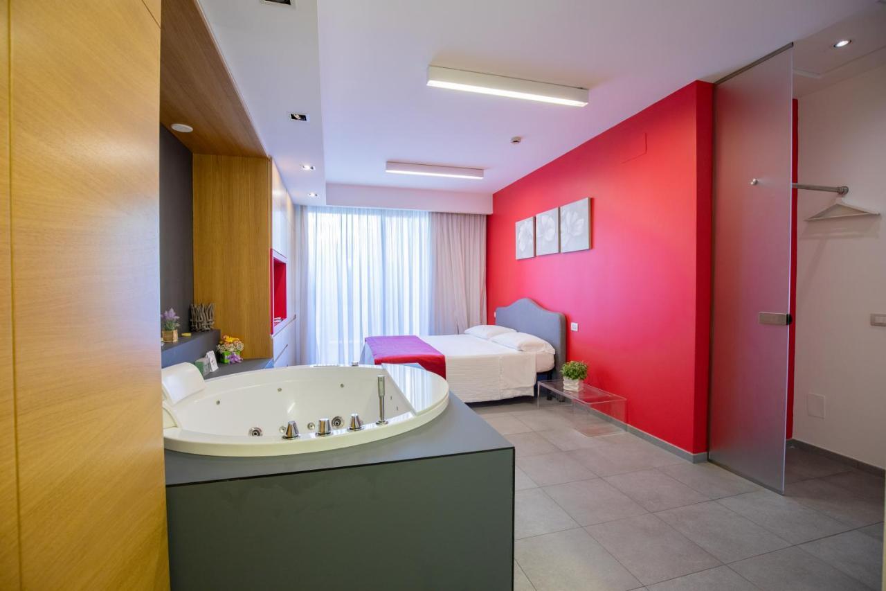 Double Room Spa Bath