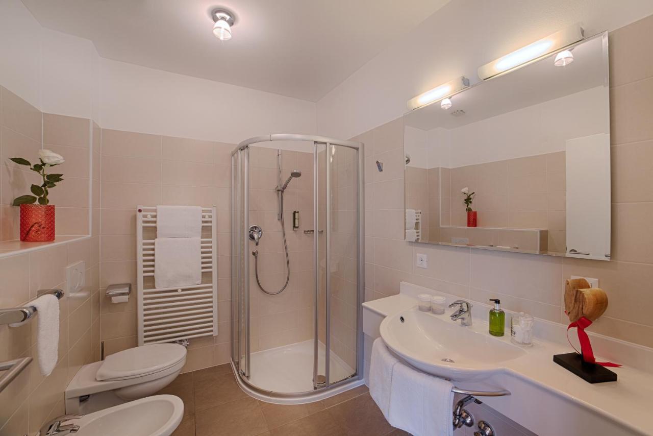 Superior Double or Twin Room,1617468482:JPEG