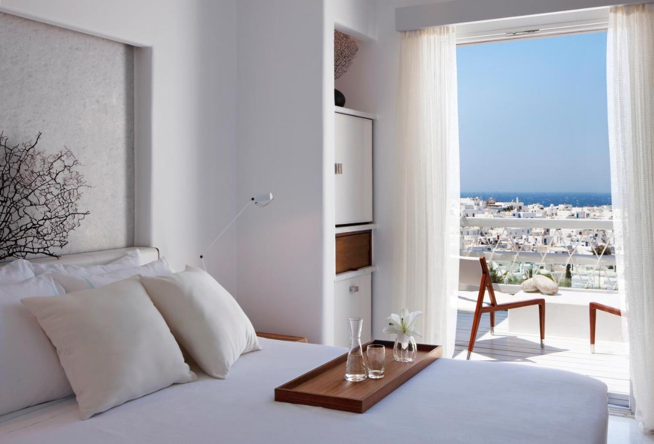 Quarto Panorâmico com Cama de Casal ou 2 de Solteiro e Vista Deslumbrante do Mar