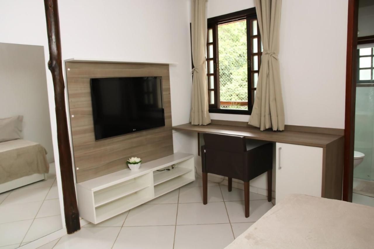 Quarto Individual Econômico