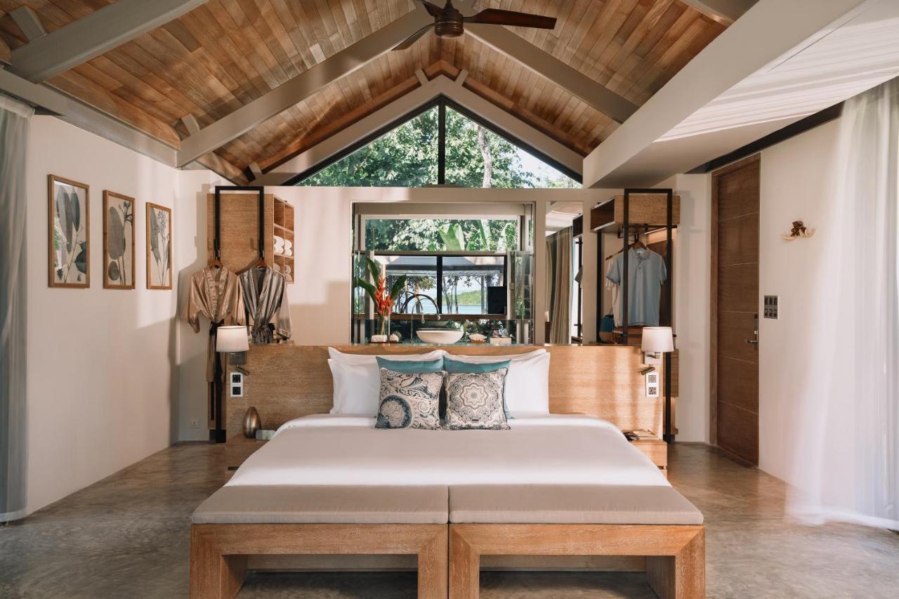 One-Bedroom Pavilion Pool Villa Schedule Boat Transfer,967939729:JPEG
