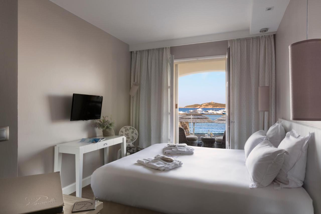 Standard Double Room with Sea View - Beach Floor