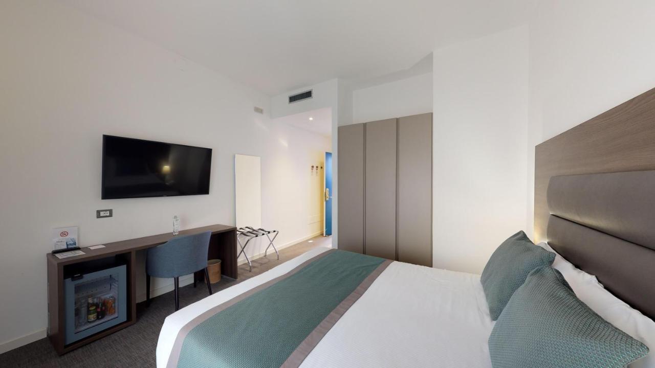 Deluxe Double Room Balcony