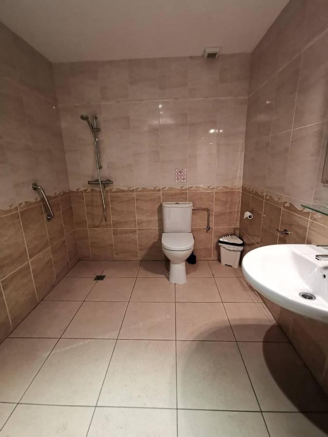 Twin Room - Disability Access