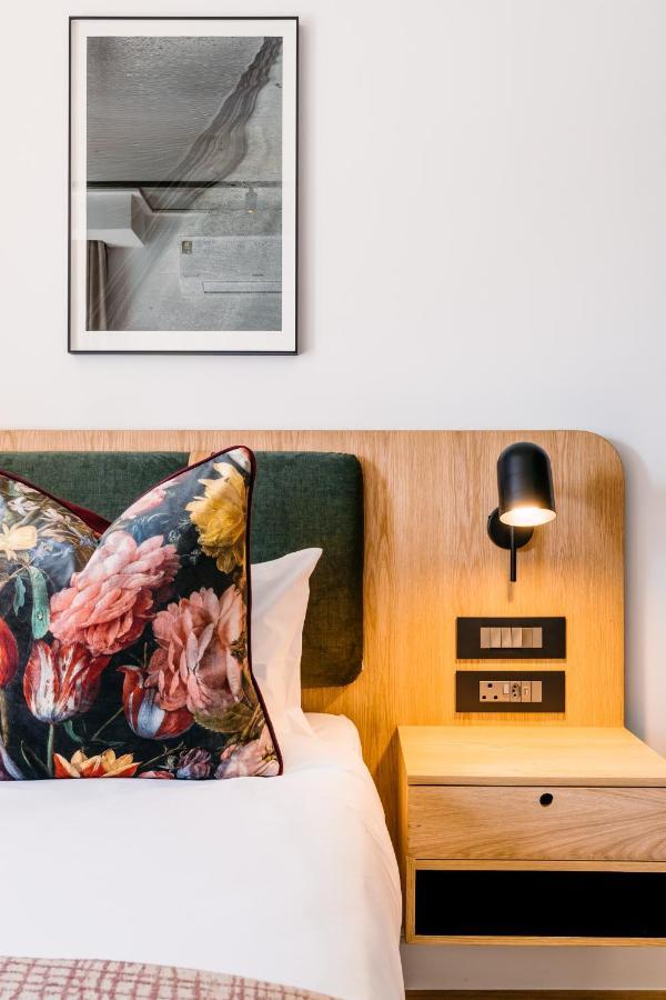 Standard One Bedroom Apartment