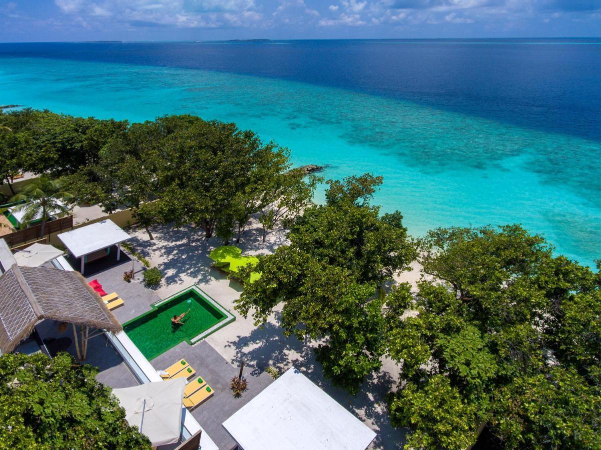 Three-Bedroom Royal Beach Villa Pool